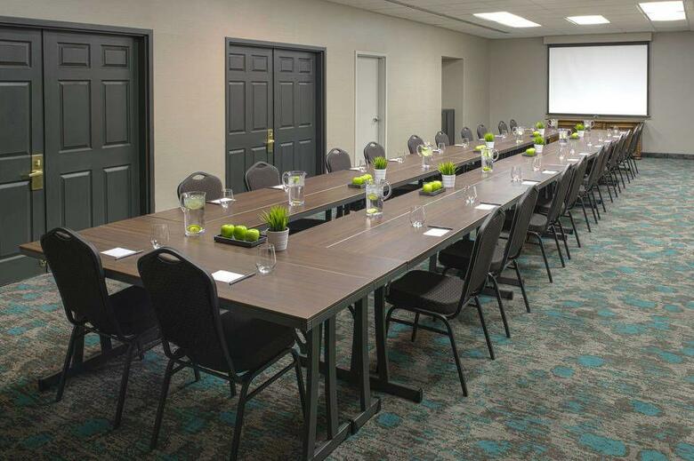 Hotel Springhill Suites By Marriott Old Montreal