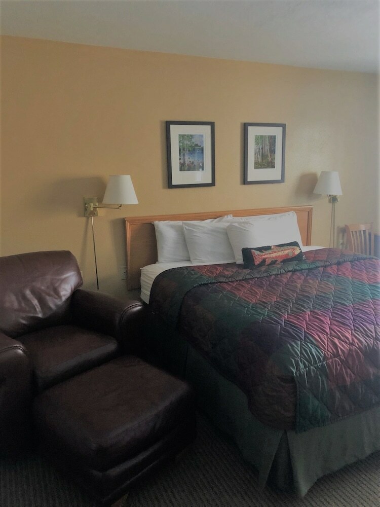 Hotel All Seasons Resort