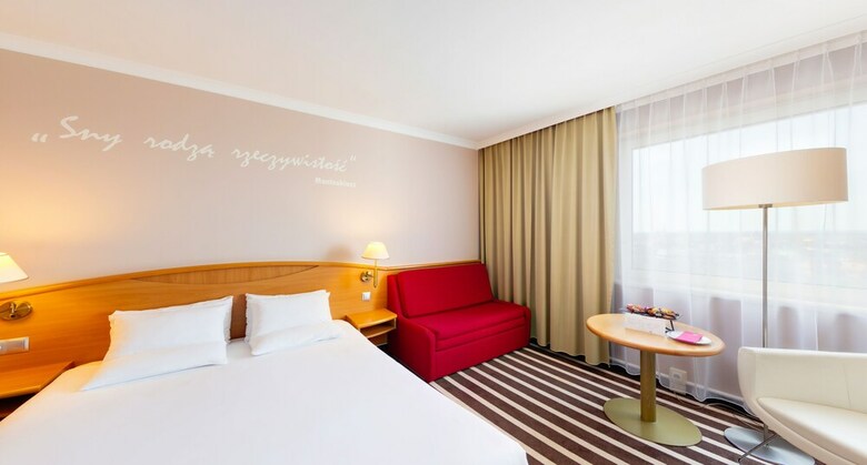 Hotel Novotel Poznan Centrum