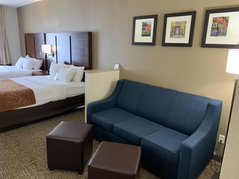 Hotel Comfort Suites