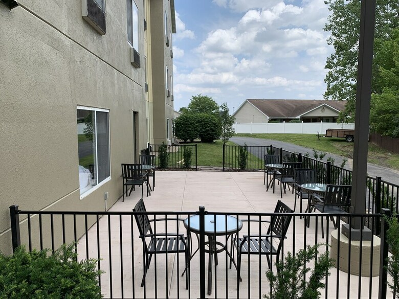 Hotel Comfort Suites