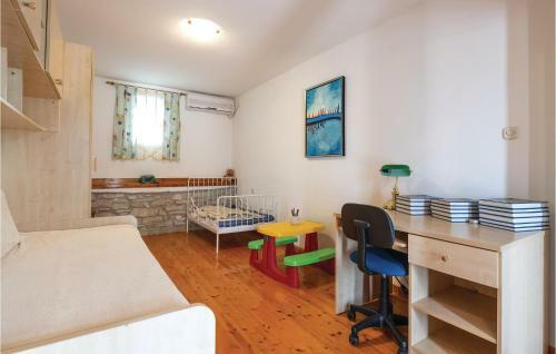 Apartment Hrboki II