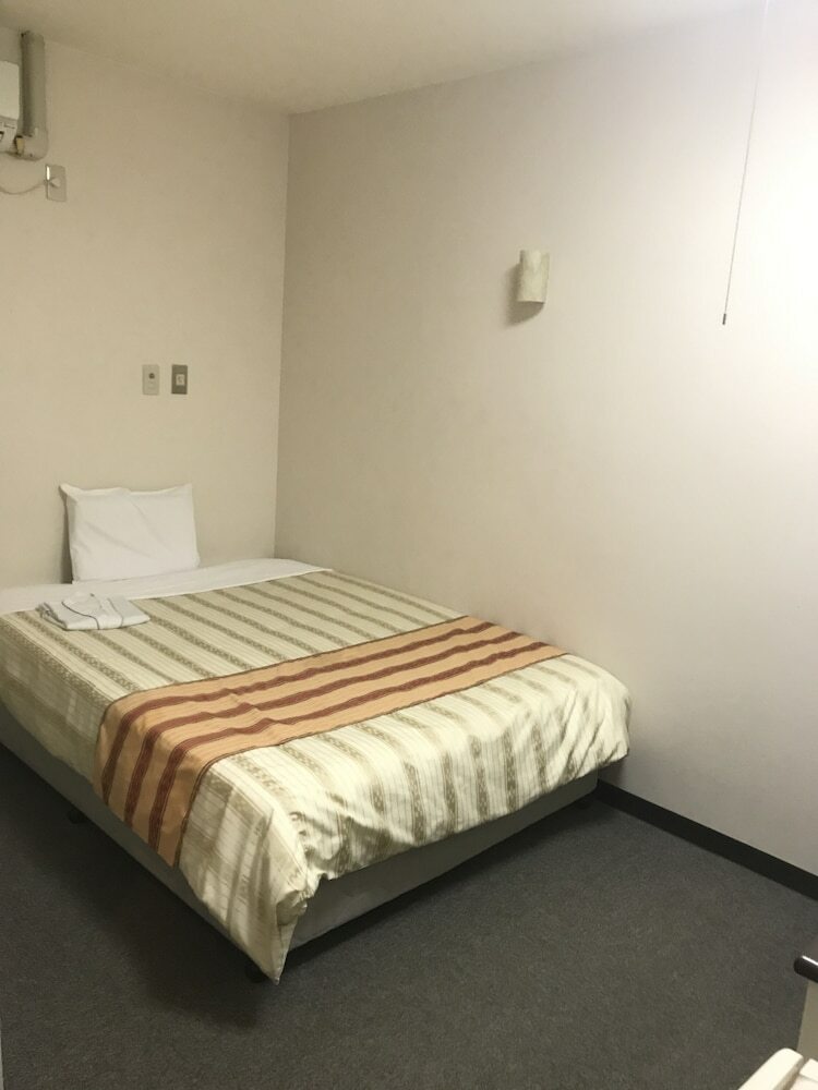 Hotel Peace Land Naha