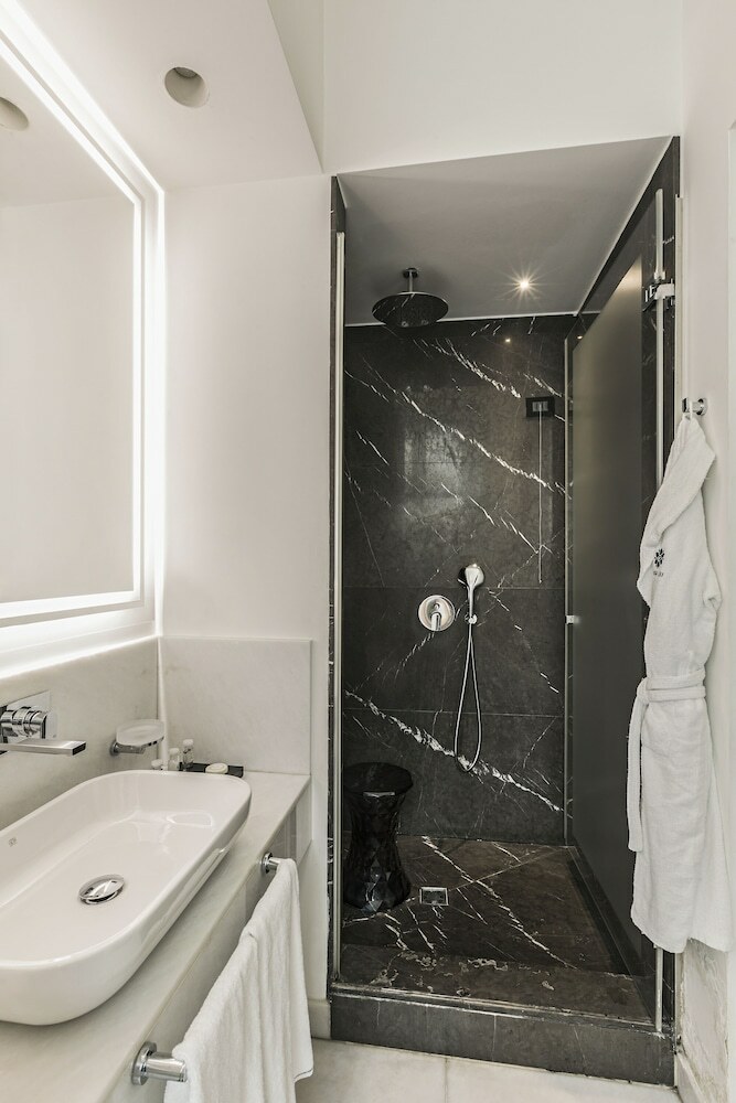 Hotel Corso 281 Luxury Suites