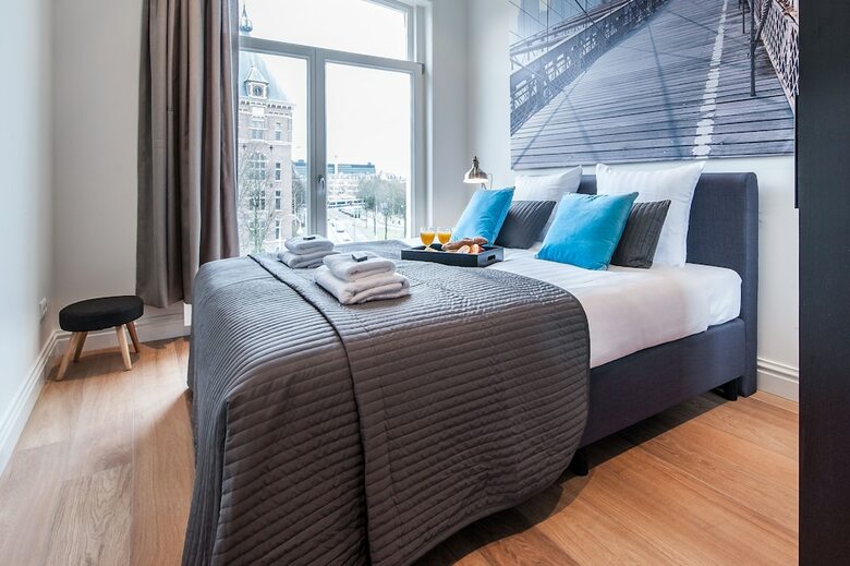 Short Stay Group Tropen Serviced Apartments