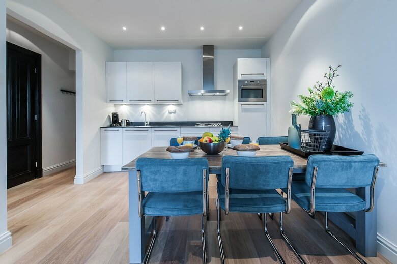 Short Stay Group Tropen Serviced Apartments
