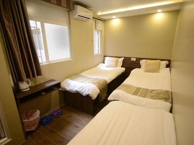 Hostal Kong Hing Guest House