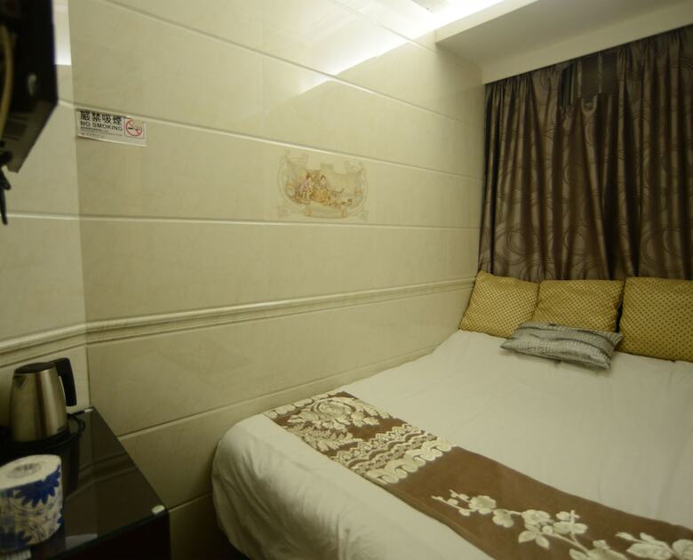 Hostal Kong Hing Guest House