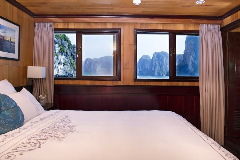 Aphrodite Cruises