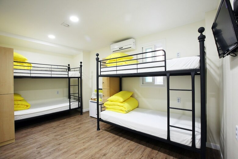 Hotel 24 Guesthouse Myeongdong Avenue