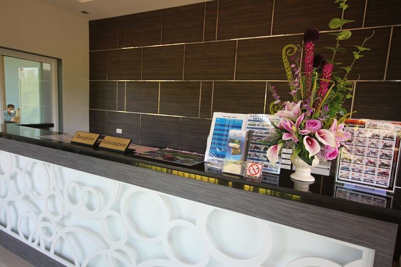 Hotel Phutara Lanta Resort