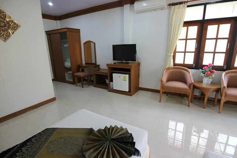 Hotel Lanta Villa Resort