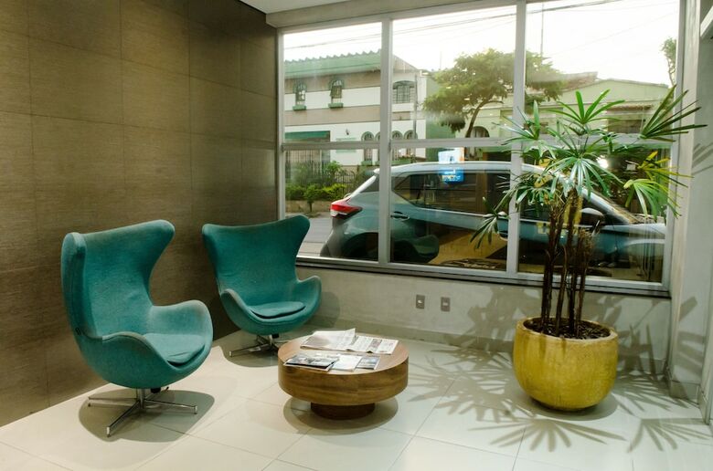 Hotel �mpar Su�tes Expominas