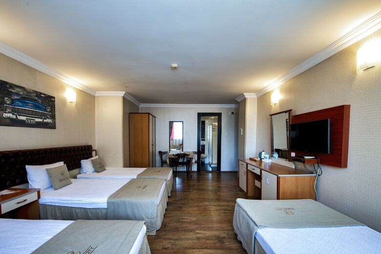Kozan City Hotel