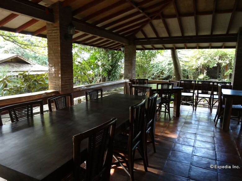 Hotel Chema's By The Sea