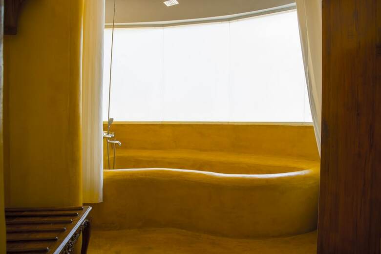 Pirache Art Hotel