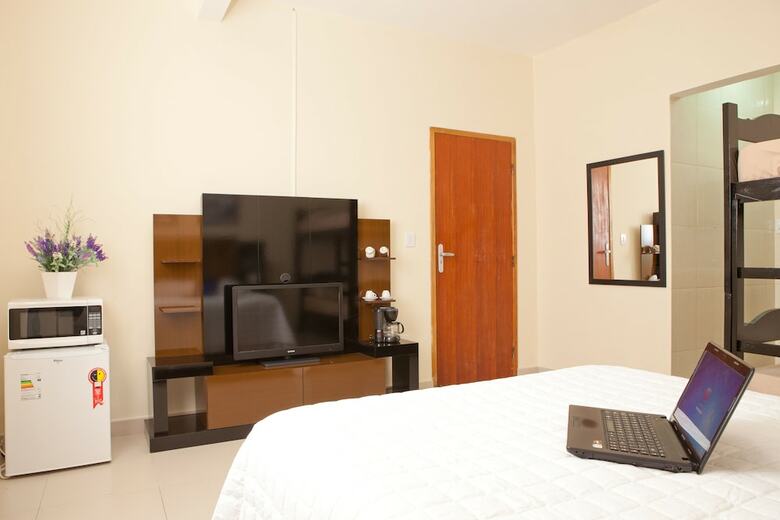 Hostal Ace Suites Inn Praia