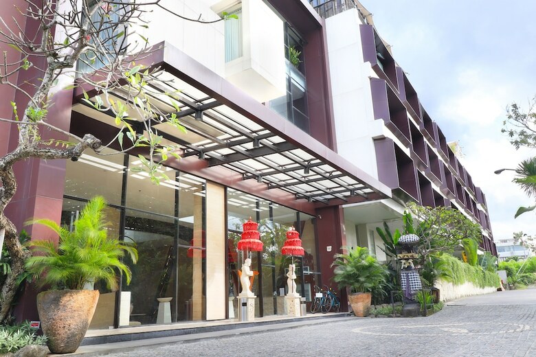 de Vins Sky Hotel Seminyak