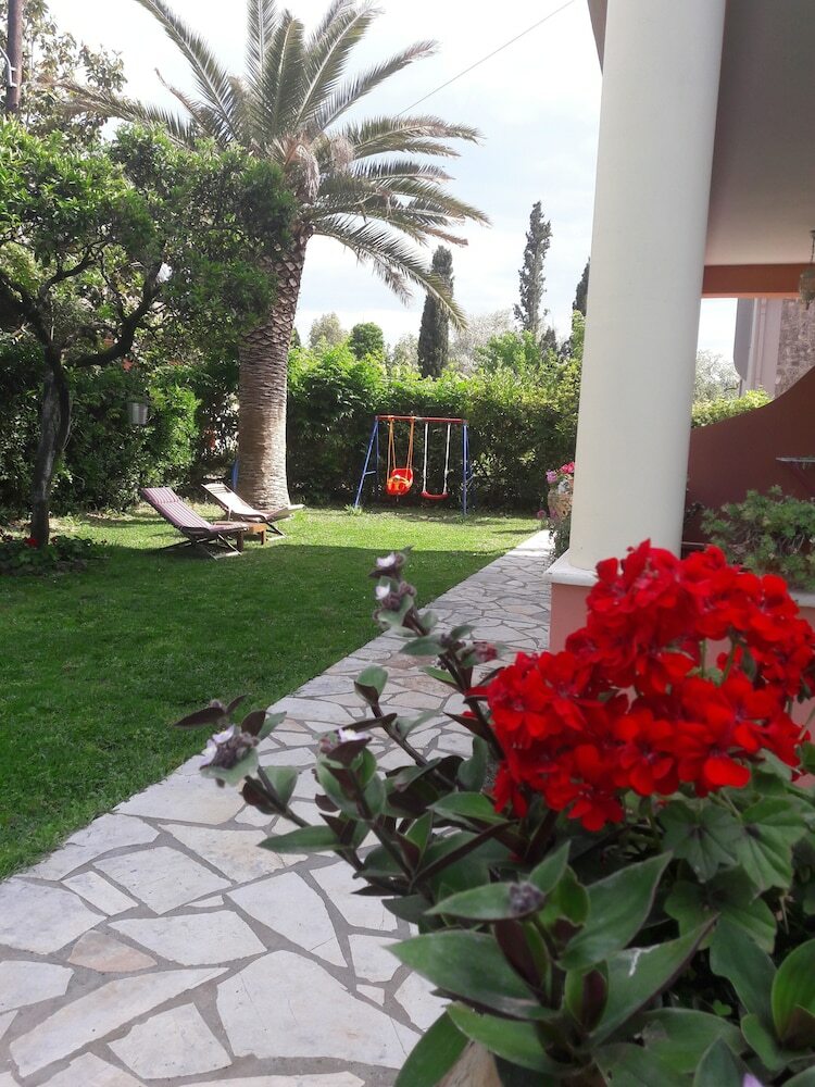 Kaloudis Apartments & Studios