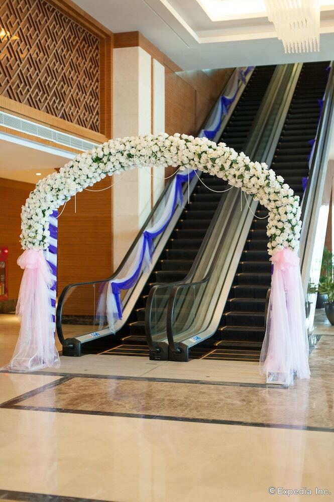 Muong Thanh Luxury Quang Ninh Hotel