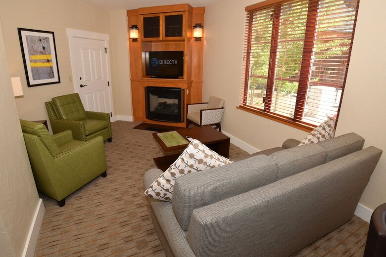 Apartamento Heavenly Village Condos