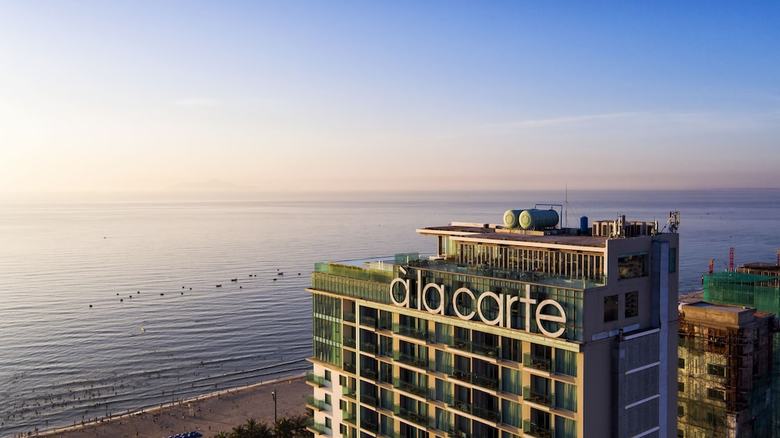 Aparthotel A La Carte Da Nang Beach