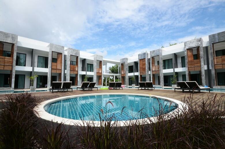 Wanaburi Hotel