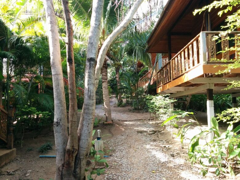 Hotel Koh Tao Beachside Resort