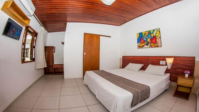 Jeri Village Hotel