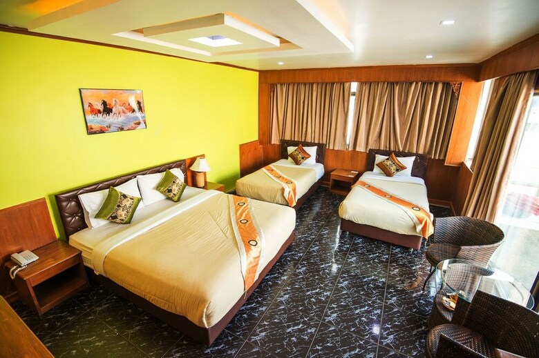 Mr.mac's Hotel