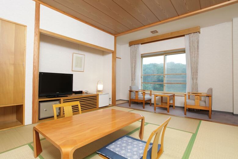 Hotel Kyukamura Shonai-haguro