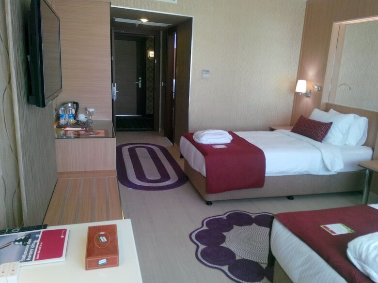 Hotel Ramada By Wyndham Usak