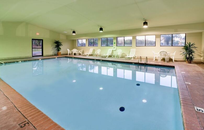Hotel Hawthorn Suites By Wyndham Midwest City Tinker Afb