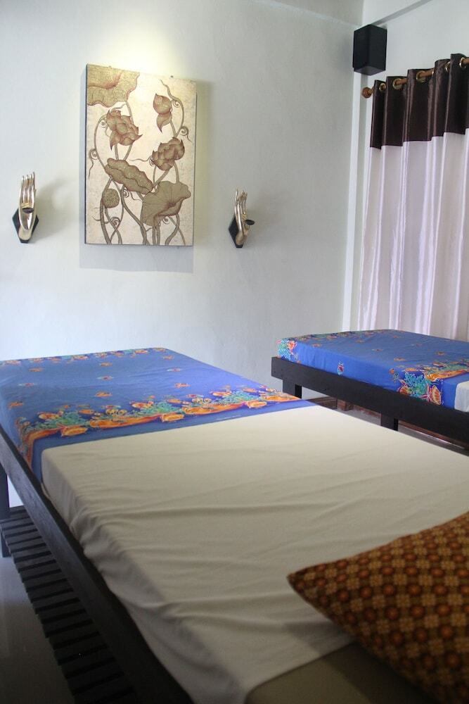 Hotel Lotus Paradise Resort