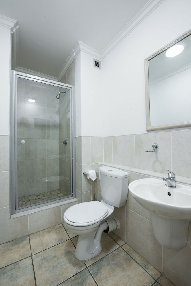 Prestige Apartment Sandton At Westpoint