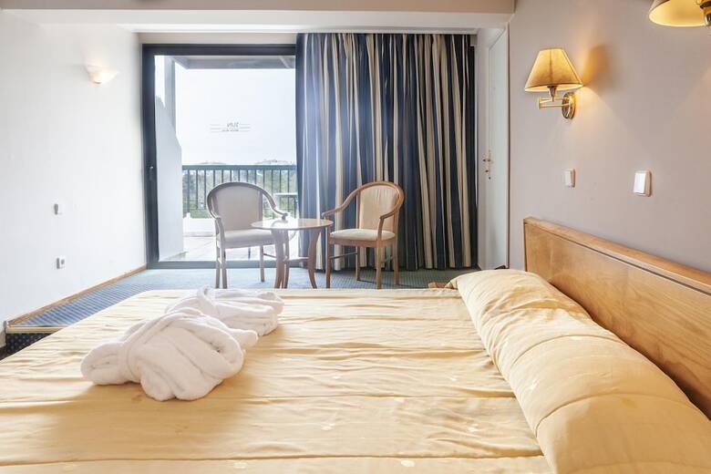 Sun Beach Hotel