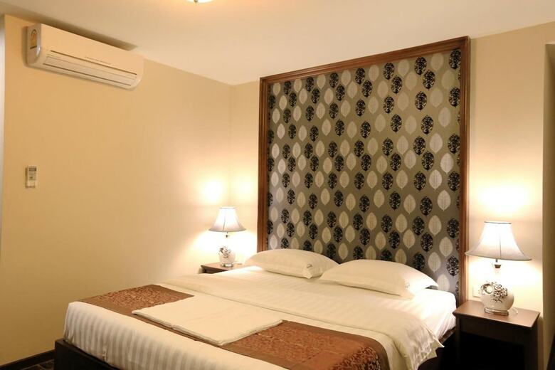 Hotel Katesiree House