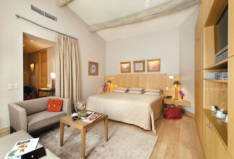 Hotel La Bastide Saint-antoine