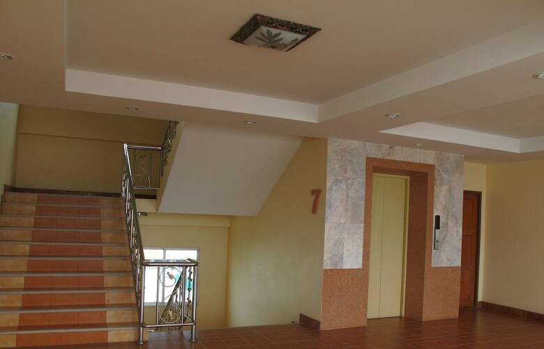 Hotel Navin Mansion 2