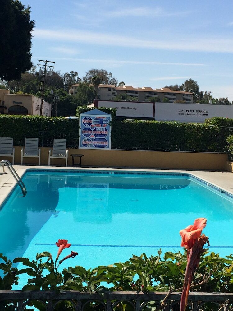 Motel Oasis Inn & Suites