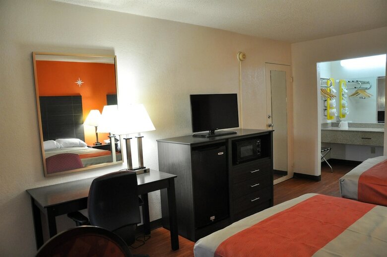 Motel 6 Dumfries, Va