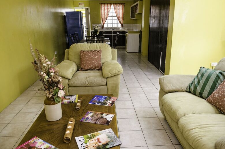 Apartamentos Aanola Villas