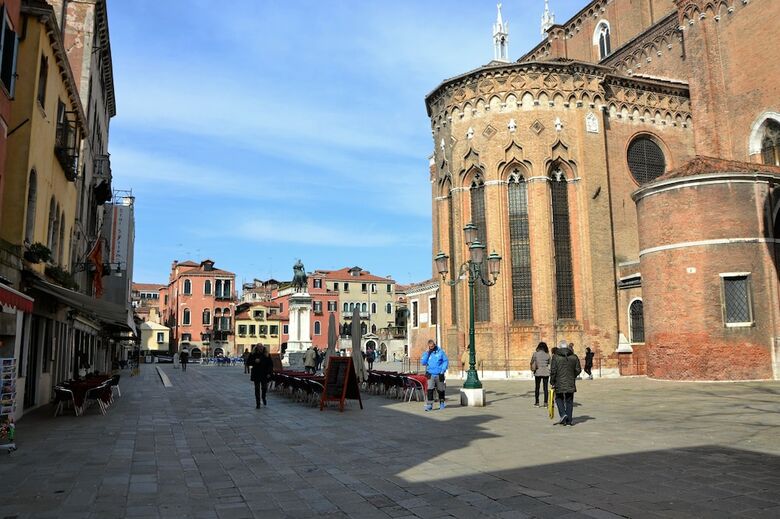 Charming Venice Apartments