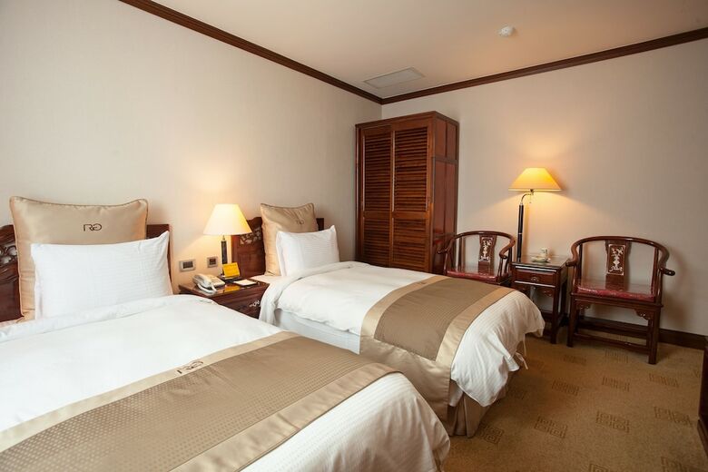 Rich Garden Hotel