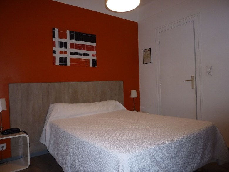 Hotel H�tel Mistral Com�die Saint Roch