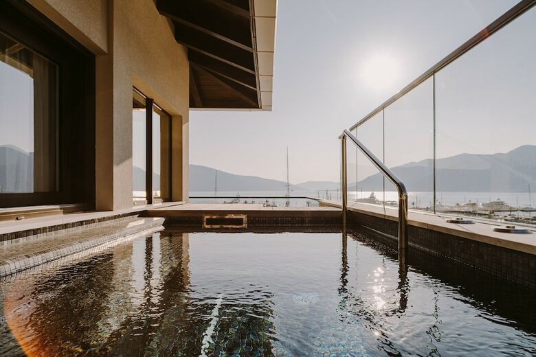 Hotel Regent Porto Montenegro