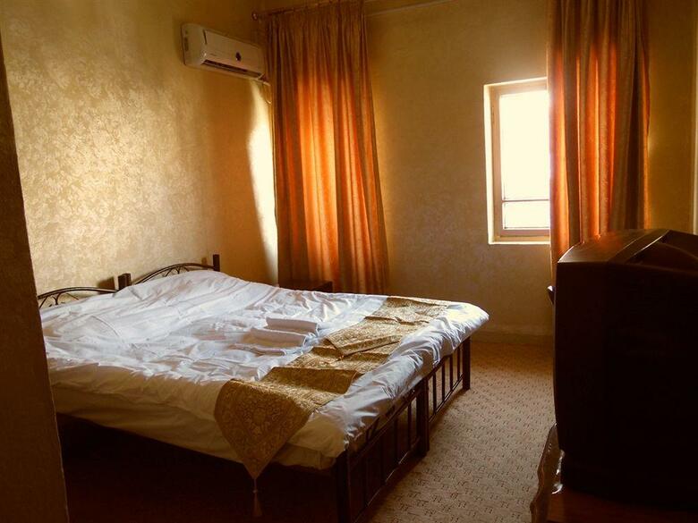 The Sydney Hotel