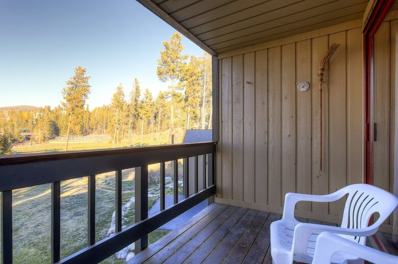 Atrium Condos By Ski Country Resorts