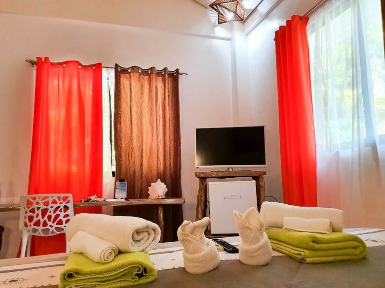 Hotel Cocoloco Boracay Beach Resort