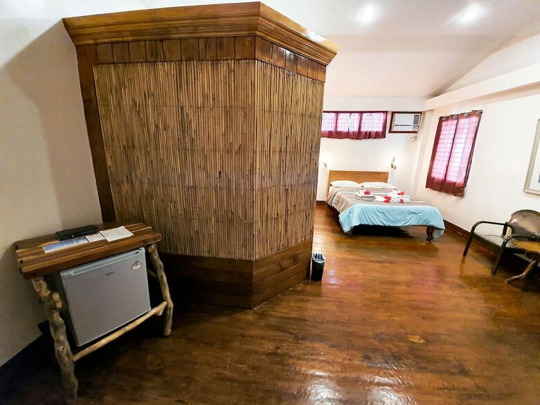 Hotel Cocoloco Boracay Beach Resort